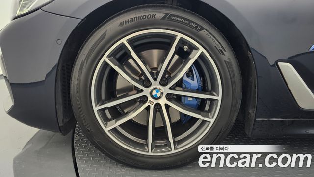 BMW 5-Series 520i M Sport