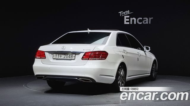 Mercedes-Benz E-Class E220 Bluetec Avantgarde