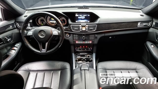 Mercedes-Benz E-Class E220 Bluetec Avantgarde