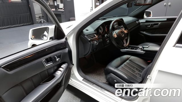 Mercedes-Benz E-Class E220 Bluetec Avantgarde