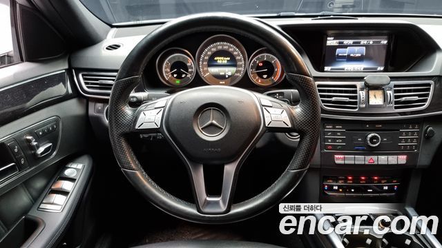 Mercedes-Benz E-Class E220 Bluetec Avantgarde