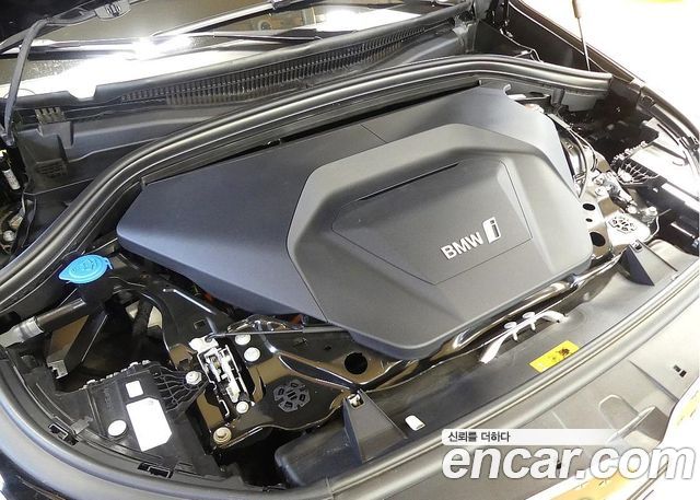 BMW iX1 xDrive 30 M Sport