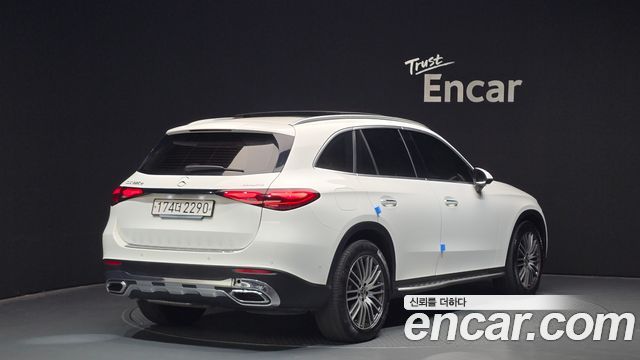 Mercedes-Benz GLC-Class GLC220 d 4MATIC