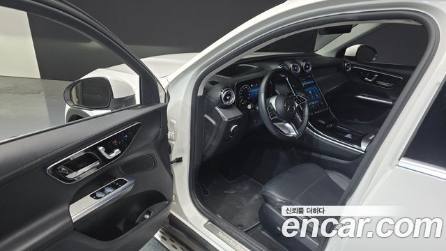 Mercedes-Benz GLC-Class GLC220 d 4MATIC