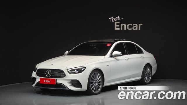Mercedes-Benz E-Class E350 4MATIC AMG Line