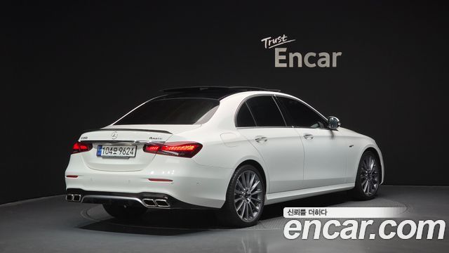 Mercedes-Benz E-Class E350 4MATIC AMG Line