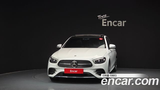 Mercedes-Benz E-Class E350 4MATIC AMG Line
