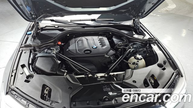 BMW 5-Series 520d M Sport Package Plus