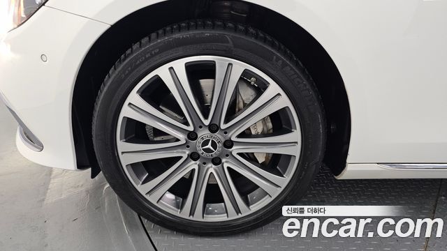 Mercedes-Benz E-Class E450 4MATIC Exclusive