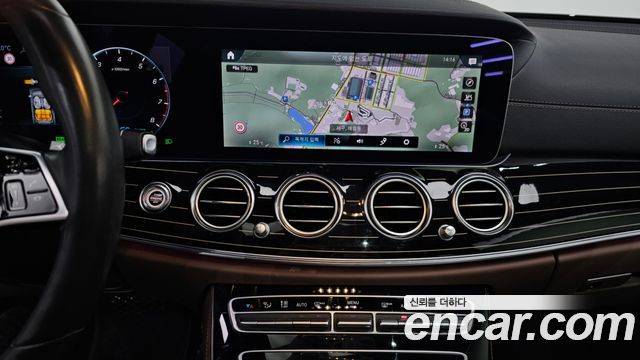 Mercedes-Benz E-Class E450 4MATIC Exclusive