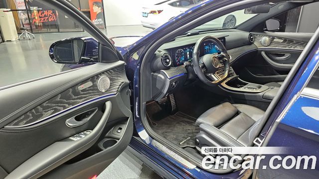 Mercedes-Benz E-Class E350 4MATIC AMG Line Edition