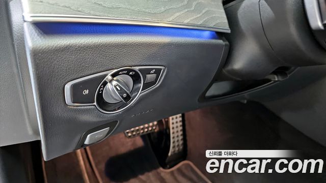 Mercedes-Benz E-Class E350 4MATIC AMG Line Edition