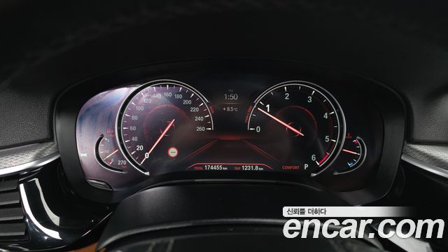 BMW 5-Series 520d xDrive M Sport Package