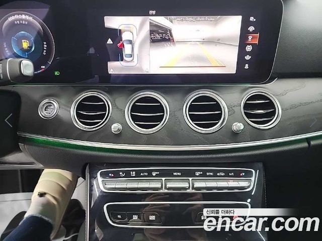 Mercedes-Benz E-Class E250 Avantgarde