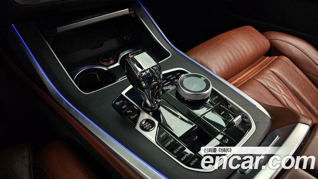 BMW X7 xDrive 40i Design Pure Excellence 6-Seater