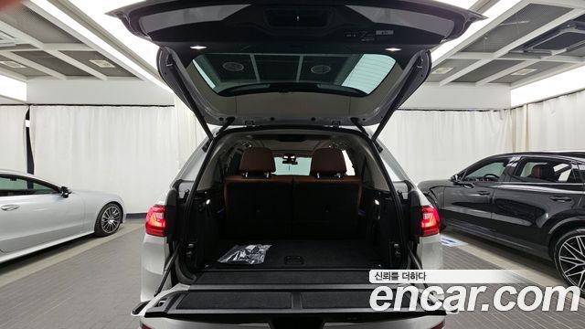 BMW X7 xDrive 40i Design Pure Excellence 6-Seater