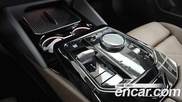 BMW 5Series (G60) 520i