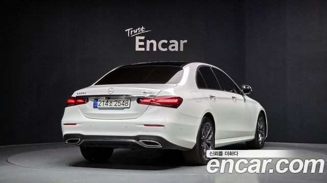 Mercedes-Benz E-Class E220d 4MATIC AMG Line