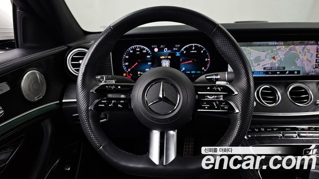 Mercedes-Benz E-Class E220d 4MATIC AMG Line