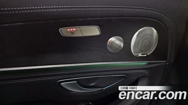 Mercedes-Benz E-Class E220d 4MATIC AMG Line