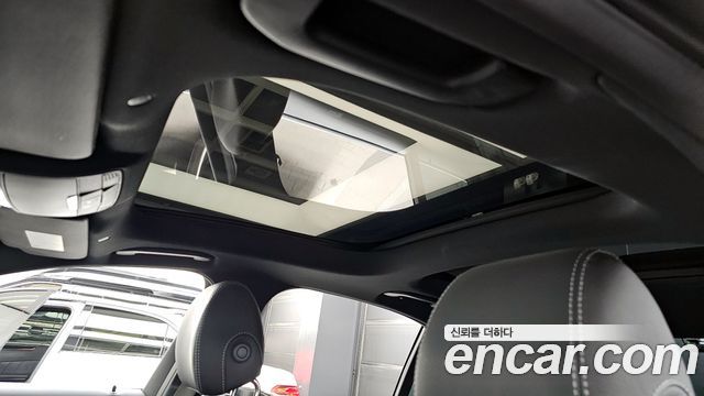 Mercedes-Benz E-Class E220d 4MATIC AMG Line
