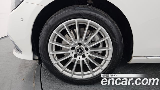 Mercedes-Benz E-Class E250 Exclusive