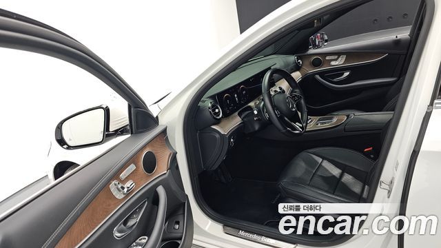 Mercedes-Benz E-Class E250 Exclusive