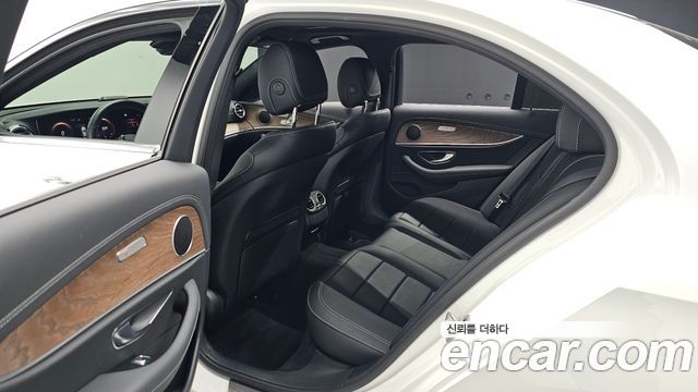 Mercedes-Benz E-Class E250 Exclusive