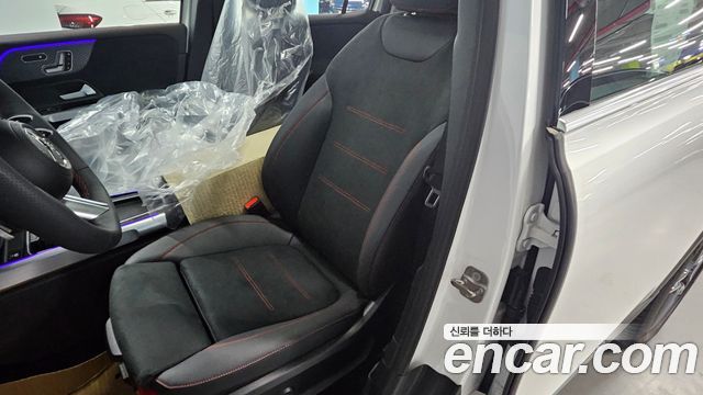 Mercedes-Benz GLB-Class GLB250 4MATIC