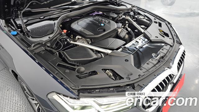 BMW 5-Series 523d M Sport