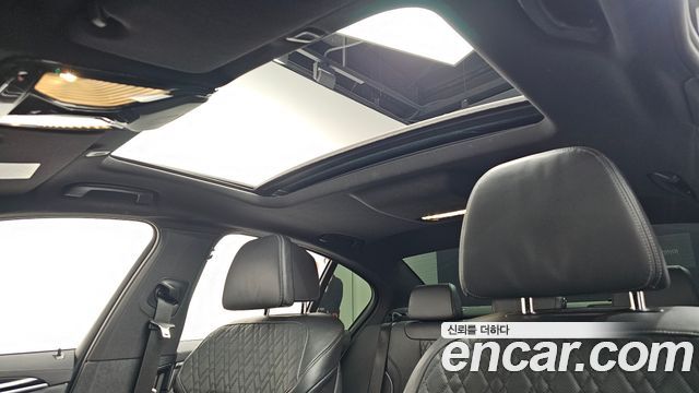 BMW 5-Series 523d M Sport
