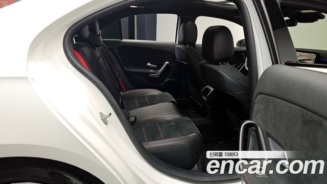 Mercedes-Benz A-Class AMG A35 4MATIC Sedan
