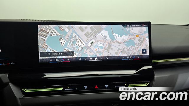 BMW 5-Series 520i