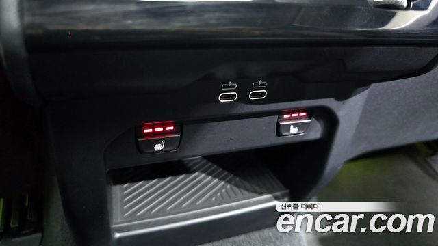 BMW 5-Series 520i