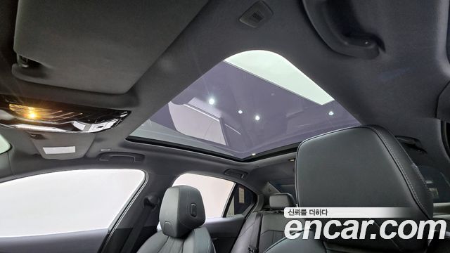 BMW 5-Series 520i