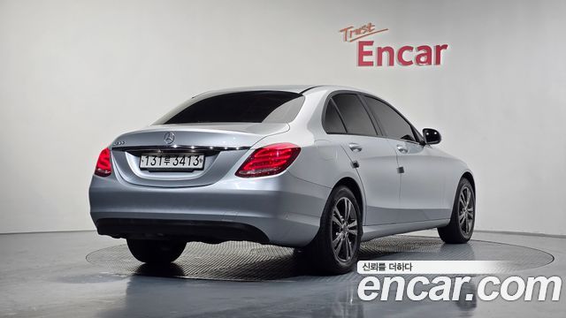 Mercedes-Benz C-Class C200