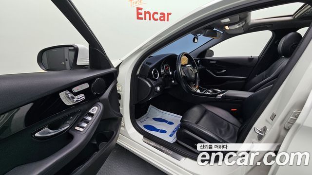 Mercedes-Benz C-Class C200