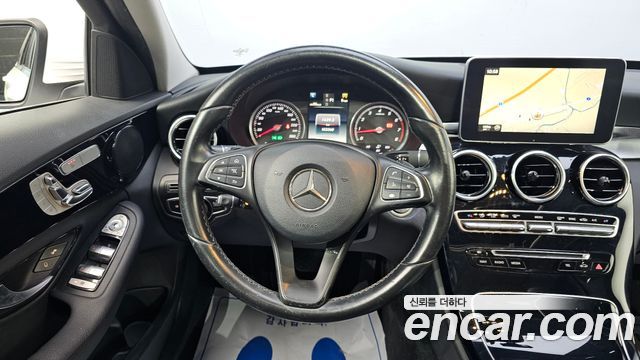 Mercedes-Benz C-Class C200