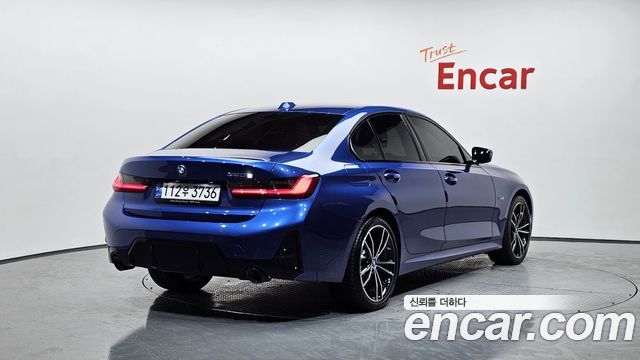 BMW 3-Series 330e M Sport