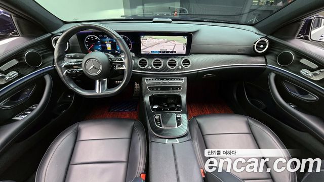 Mercedes-Benz E-Class E220d 4MATIC AMG Line