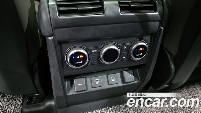 Land Rover Defender 110 D300 HSE