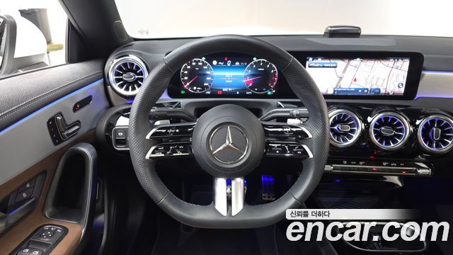 Mercedes-Benz CLA-Class CLA250 4MATIC