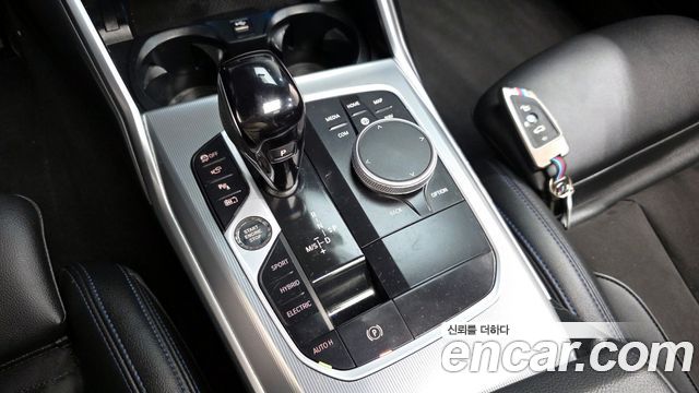 BMW 3-Series 320e M Sports
