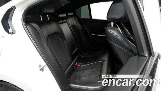 BMW 3-Series 320e M Sports