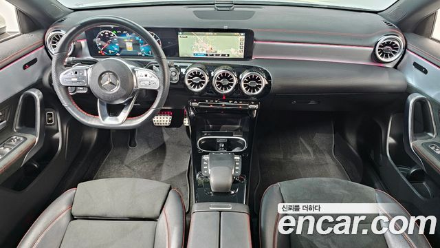 Mercedes-Benz CLA-Class CLA250 4MATIC