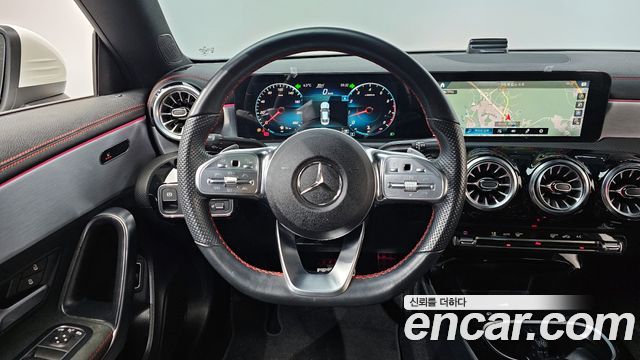 Mercedes-Benz CLA-Class CLA250 4MATIC