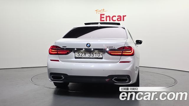 BMW 7-Series 730Ld xDrive M Sport