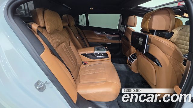 BMW 7-Series 730Ld xDrive M Sport