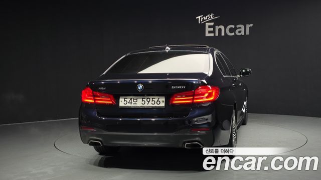 BMW 5-Series 530i xDrive M Sport Package Plus