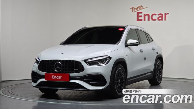 Mercedes-Benz GLA-Class GLA45 AMG 4MATIC+